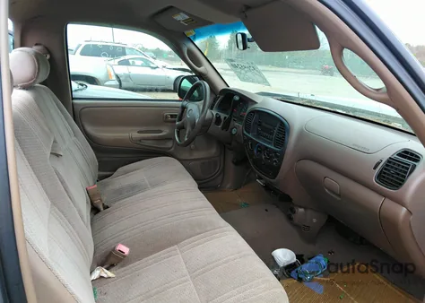 2002 Toyota Tundra Base (A4) из США, поврежденный, VIN 5TBJN32132S320841